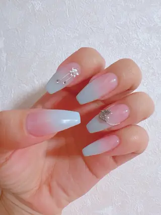 ネイル ユミネイルサロン所属・ユミ ネイルサロンのネイルデザイン