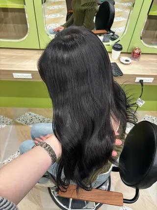 ロング シオン/艶髪カラー/ 韓国ヘアのヘアスタイル