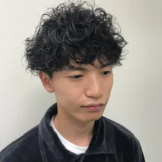 パーマ メンズ HIRO銀座仙台店所属・山並 つばさのヘアスタイル