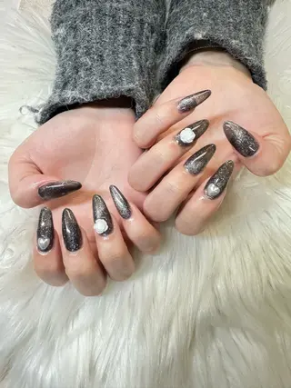 ネイル 富岡 妃奈のネイルデザイン