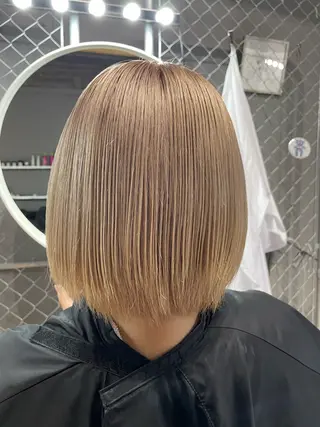 ミディアム カラー CoCooN nanamiのヘアスタイル