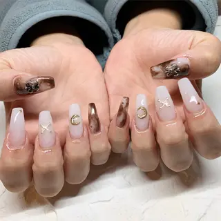 ネイル happiness nailのネイルデザイン