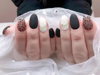 ネイル マジックミラー所属・マジック ミラーのネイルデザイン