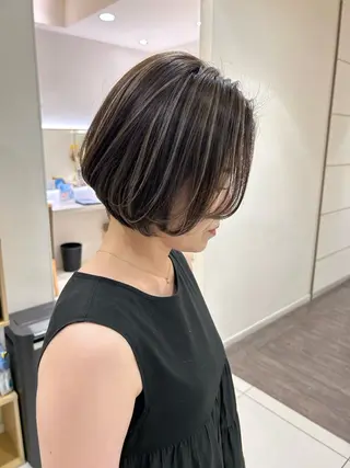 ショート カラー marju銀座 マージュギンザのヘアスタイル