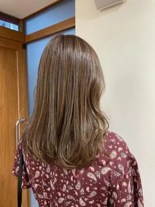 ロング カラー ﾅﾁｭﾗﾙ艶ｶﾗｰ 戸田めぐみのヘアスタイル