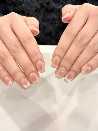 ネイル 岡崎 佑香のネイルデザイン