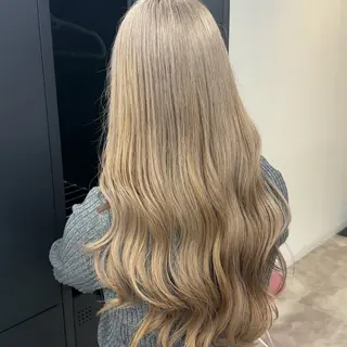 ロング カラー Ren. 🦋デザインカラーのヘアスタイル