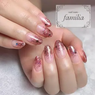 ネイル -nailroom- familiaのネイルデザイン