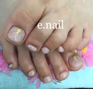 ネイル e.nail所属・和賀井 恵理のネイルデザイン