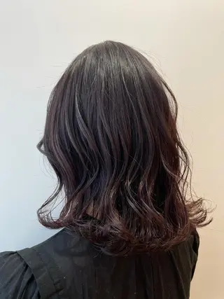 ミディアム 中井 茅佳のヘアスタイル