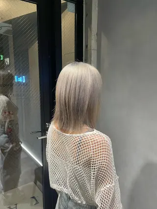 セミロング カラー 暖色/ハイトーン/ カラー/HBLのヘアスタイル