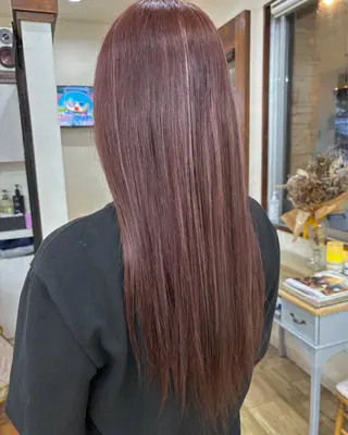 ミディアム カラー grand juteのヘアスタイル