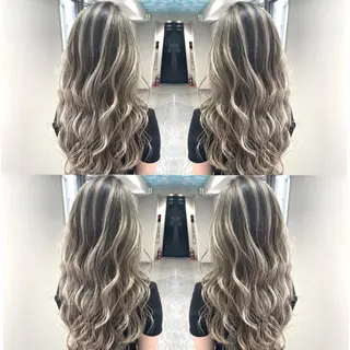 ロング カラー 松井那津子 /ハイライトブリーチのヘアスタイル