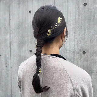 セミロング カラー カジュアルを女っぽく 𝗮𝘆𝗮𝗰𝗼のヘアスタイル