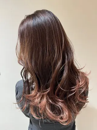 ロング 長島 絹和のヘアスタイル