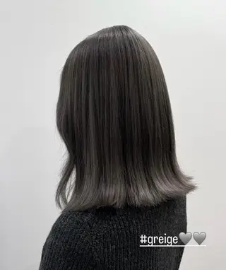 ミディアム カラー 染谷 夏海のヘアスタイル