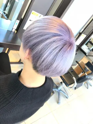 カラー メンズ GISELAジゼラ所属・手塚 亮汰のヘアスタイル