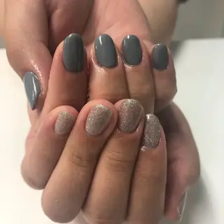 ネイル Dynamoon所属・吉田 芹菜のネイルデザイン