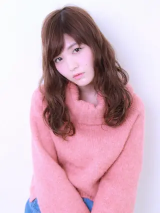 ロング 中林 由佳のヘアスタイル