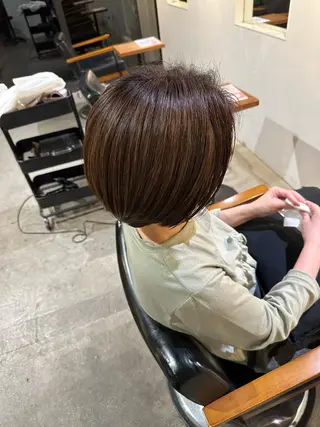 カラー 小河 穂香のヘアスタイル