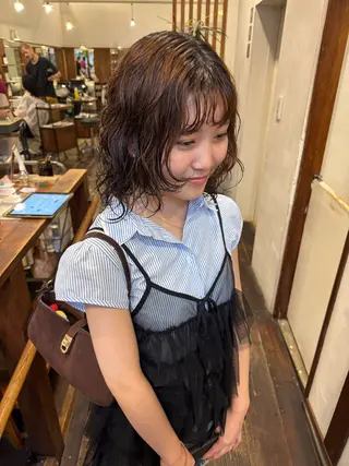 ミディアム パーマ MOK大阪梅田店 Asahiのヘアスタイル