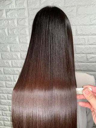 ロング Lee東三国 店長 谷辻誠志のヘアスタイル