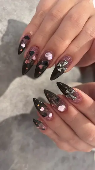 ネイル Mignon所属・Mignon 、のネイルデザイン