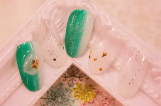 ネイル リラネイル Aikenのネイルデザイン