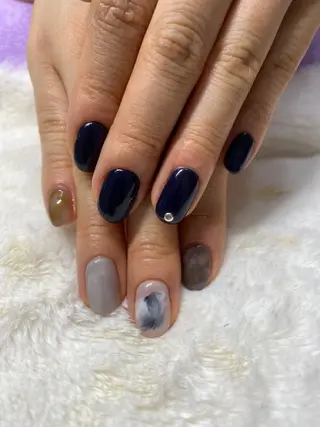 ネイル Nailsalon Ｒ《喜多見3分》のネイルデザイン