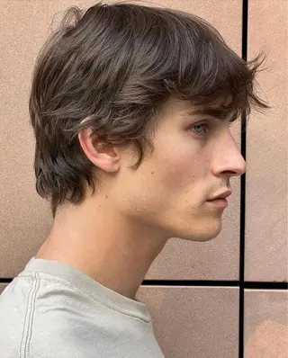 ショート メンズ 吉田一輝 外国人パーマのヘアスタイル