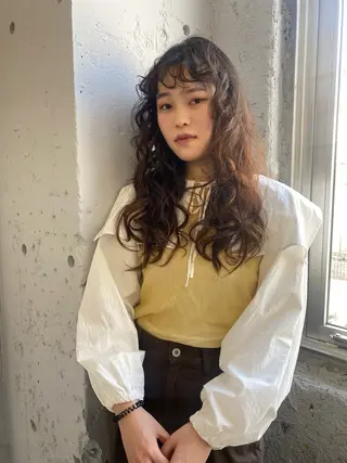 セミロング rika 🪄透明感/艶髪のヘアスタイル