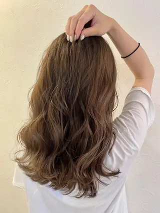 セミロング カラー パーマ m ā l o. マァロのヘアスタイル