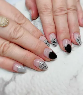 ネイル Lily Roseスタッフ一同のマツエク・マツパデザイン