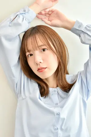 セミロング カラー 西村 ようこのヘアスタイル