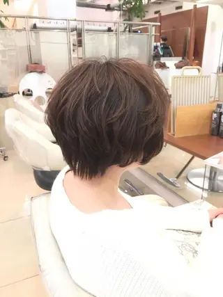 ショート 東梅田エリアカラー ヘアセットNo. 1のヘアスタイル