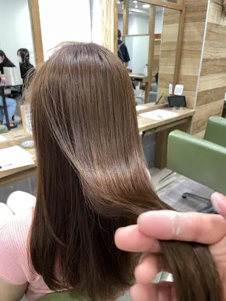 セミロング gisele所属・小山 一之のヘアスタイル