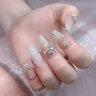 ネイル Queens ゲンのネイルデザイン