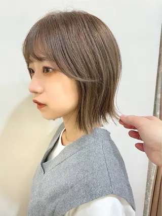 ミディアム ボブ顔周り 韓国遠藤小雪のヘアスタイル