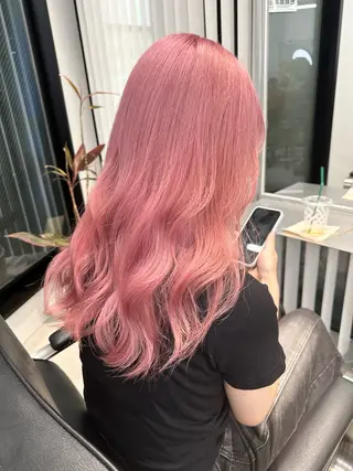 ロング 🔷ブリーチバレイヤ ージュ🔷飯野達也のヘアスタイル