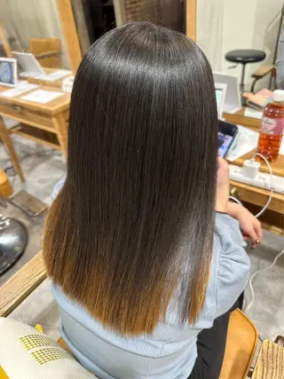 ロング Lolonois三国店所属・新村 小夏のヘアスタイル