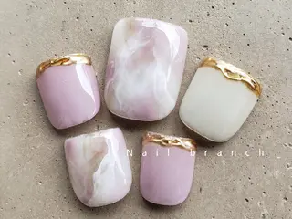 ショート カラー パーマ ヘアアレンジ キッズ ネイル マツエク・マツパ アイブロウ Nail branchのネイルデザイン