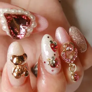 ネイル 柴田 彩のネイルデザイン