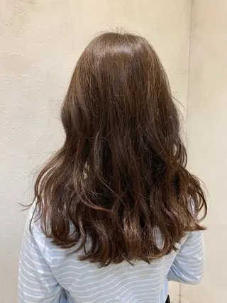 セミロング ima所属・メンズカット ニヘイのヘアスタイル