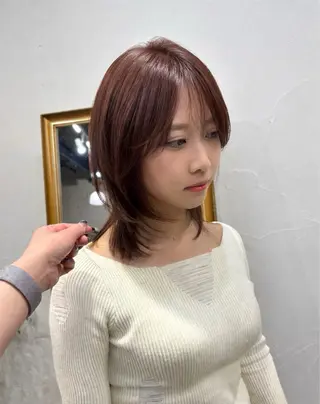 ミディアム ALLY所属・🫧透明感カラー🫧 AYANAのヘアスタイル