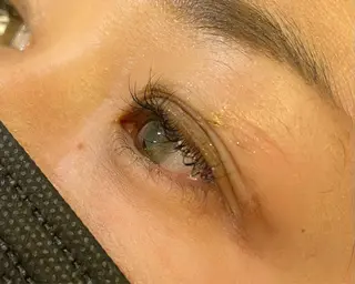 マツエク・マツパ 山本 菜月のヘアスタイル