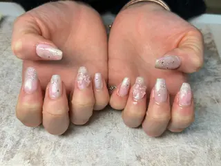 ネイル Queennail 北堀江AYAのネイルデザイン