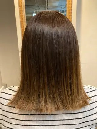 ミディアム navarro studio所属・三上 琳のヘアスタイル