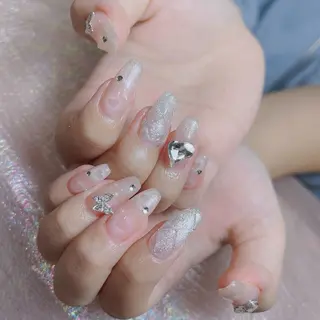 ネイル Queens マオのネイルデザイン