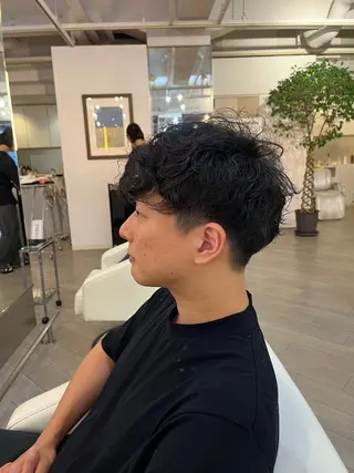 パーマ メンズ Gramercy alex所属・フルカワ リナのヘアスタイル