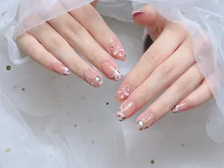 ネイル ジョリ En 💞🦋のネイルデザイン